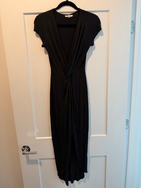 Black Women's Twist-Front Maxi Dress